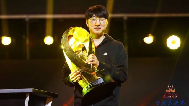 诺丁汉森林 诺丁汉森林