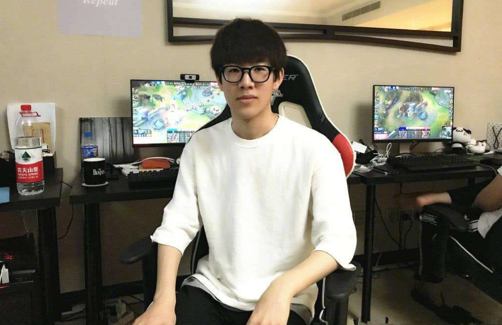今日对阵纽 今日对阵纽